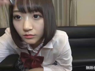 有錢夫婦找了單身小夥子一起來輪幹飢渴人妻