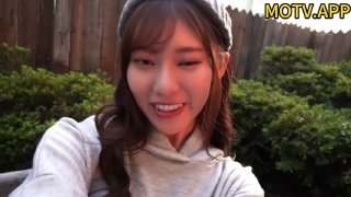 甜美大眼美少女直播淫荡自拍~淫声浪语玩逼逼~挑战两穴齐插